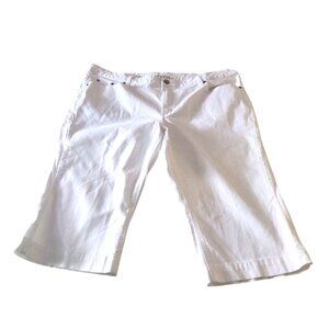 Merona Women's White Capri Pants Size 22W Stretch Cotton-Spandex Blend-Sm Stain